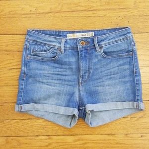 High waisted Zara denim shorts